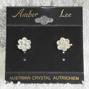 Beautiful Austrian Clear Crystal Flower Earings High QualityJewelry!!